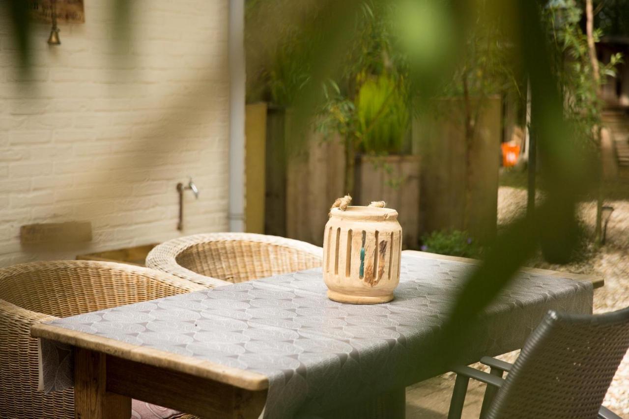 Beej Potters Bed & Breakfast Weert Bagian luar foto